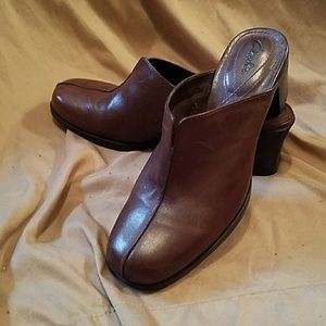 Clarks leather mules